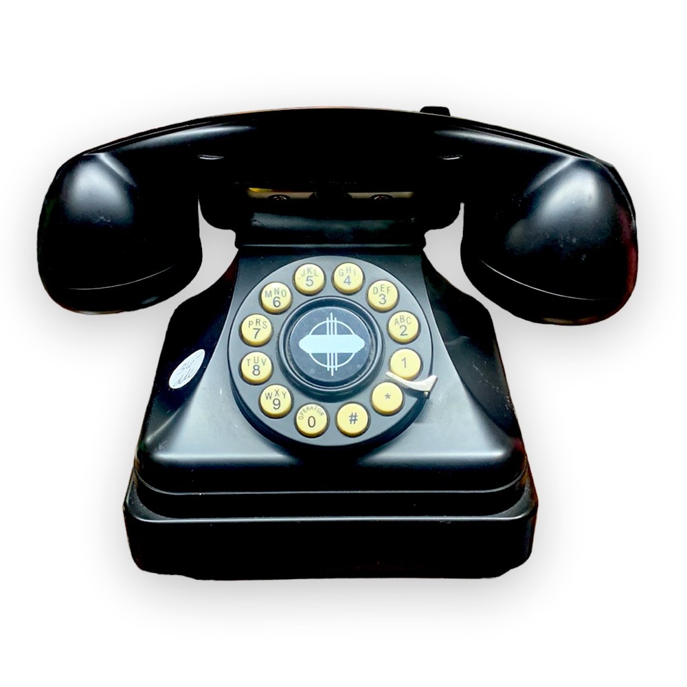 Vintage Crosley phone